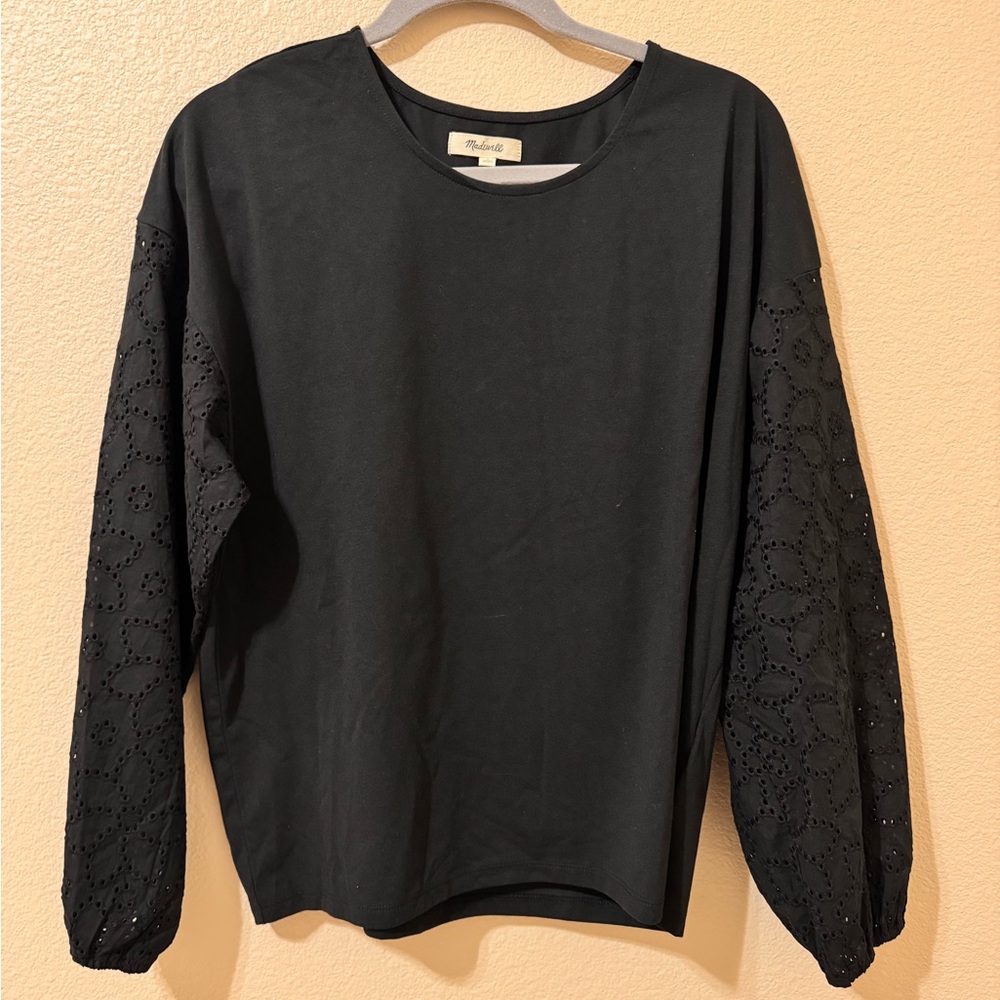 Madewell NWT Black Embroidered Eyelet Sleeve Blouse Size Large